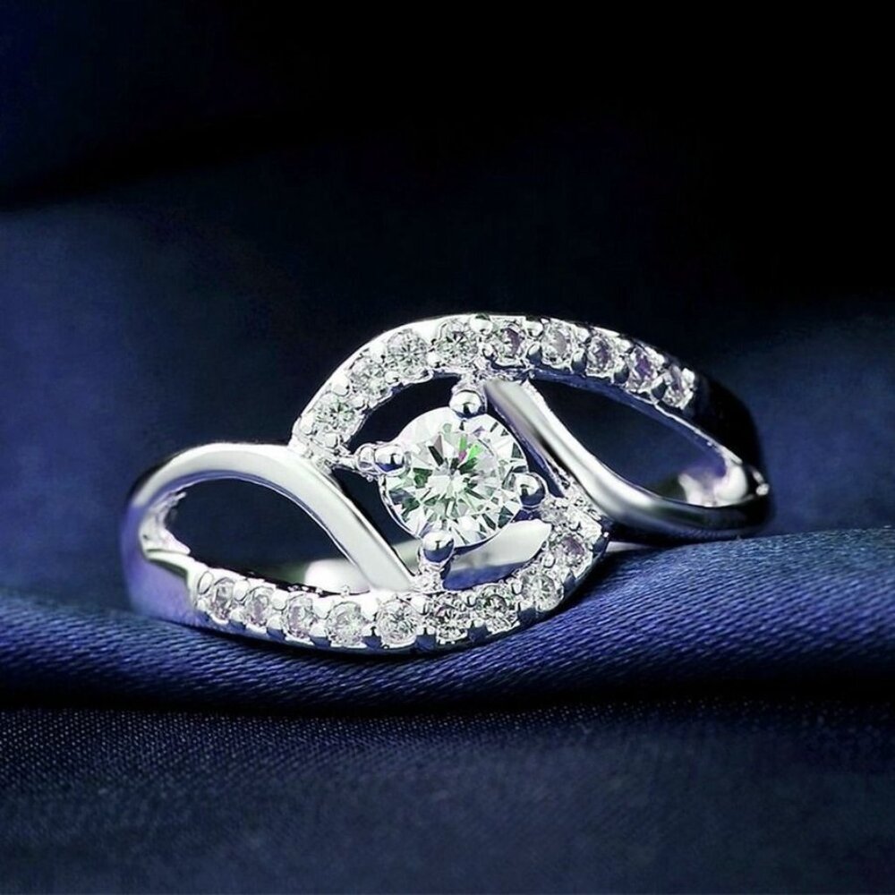 Carlelle Size 6.5 925 Sterling Silver Lab Created Cubic Zirconia Ring Gift Boxed